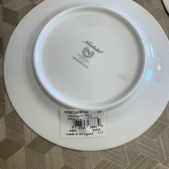 Noritake Fine Porcelain CRESTWOOD Gold Bread and Butter Plate Set of 8 Plates - Picture 9 of 10